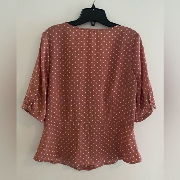Dusty rose blouse - Picture 2 of 3